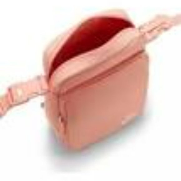 Nike Heritage Crossbody "Coral" Crossbody Bag-NWT - Picture 9 of 10